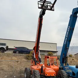 2017 SKYTRAK 8042 Forklift