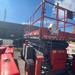 2018 Skyjack SJ8841RT Rough Terrain Scissor Lift