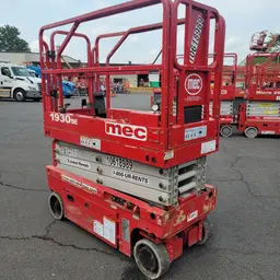 2017 MEC 1930SE Scissor Lift