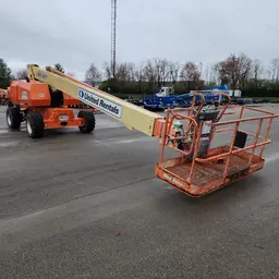 2018 JLG 800S Boom Lift