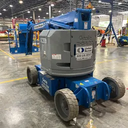 2018 Genie Z-34/22N Articulating Boom Lift