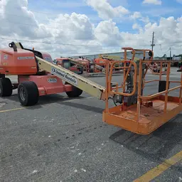 2017 JLG 400S Boom Lift