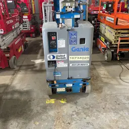 2018 Genie GR-12 Self-Propelled One-Person Lift
