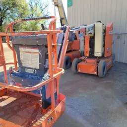2015 JLG E300AJP Articulating Boom Lift