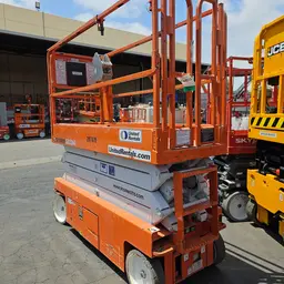 2018 Snorkel S3226E Scissor Lift