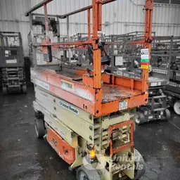 2017 JLG 2632ES Scissor Lift