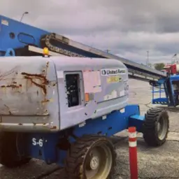 2013 Genie S-65 Boom Lift