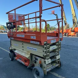 2017 JLG 3246ES Scissor Lift