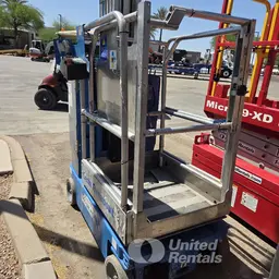 2016 Genie GR-20 Self-Propelled One-Person Lift