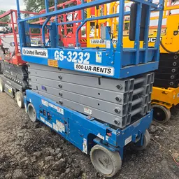 2018 Genie GS-3232 Scissor Lift