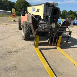 2015 JLG 1255 Forklift