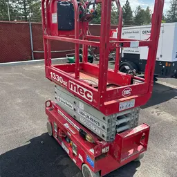 2019 MEC 1330SE Scissor Lift