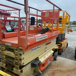 2019 JLG 2646ES Scissor Lift