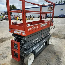2018 Skyjack SJIII3226 Scissor Lift
