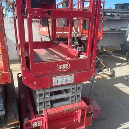2017 MEC 1330SE Scissor Lift