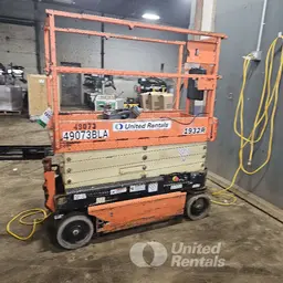 2017 JLG 1932R Scissor Lift