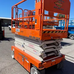 2017 Snorkel S4732E Scissor Lift