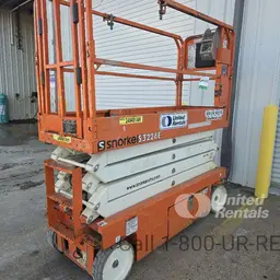 2019 Snorkel S3226E Scissor Lift