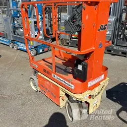 2015 JLG 1230ES Self-Propelled One-Person Lift