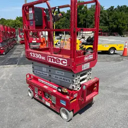 2018 MEC 1330SE Scissor Lift