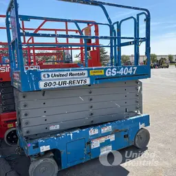 2017 Genie GS-4047 Scissor Lift