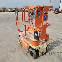 2019 JLG 1230ES Self-Propelled One-Person Lift