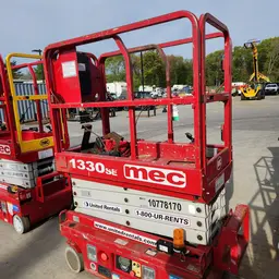 2018 MEC 1330SE Scissor Lift
