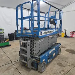 2016 Genie GS-4047 Scissor Lift