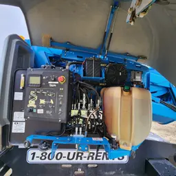 2015 Genie Z-62/40J Articulating Boom Lift