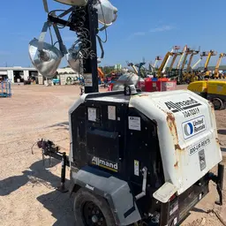 2017 Allmand NIGHT-LITE PRO Portable Light Tower