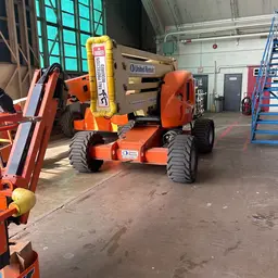 2014 JLG 450AJ Articulating Boom Lift