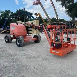 2017 JLG 450AJ Articulating Boom Lift
