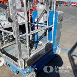 2017 Genie GR-20 Self-Propelled One-Person Lift