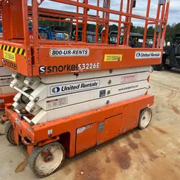 2019 Snorkel S3226E Scissor Lift