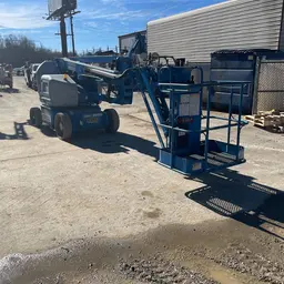 2013 Genie Z-40/23N RJ Articulating Boom Lift
