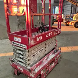2018 MEC MICRO 19 Scissor Lift