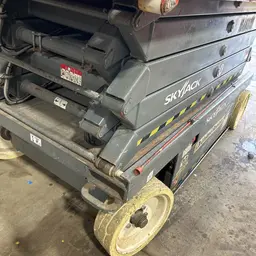 2015 Skyjack SJIII4632 Scissor Lift