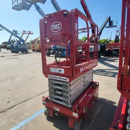 2018 MEC MICRO 19 Scissor Lift