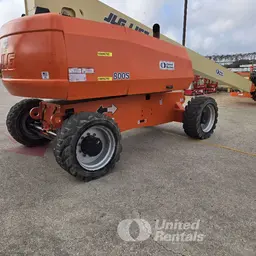 2017 JLG 800S Boom Lift