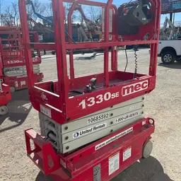 2017 MEC 1330SE Scissor Lift