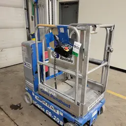 2018 Genie GR-20 Self-Propelled One-Person Lift