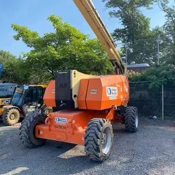 2016 JLG 800AJ Articulating Boom Lift