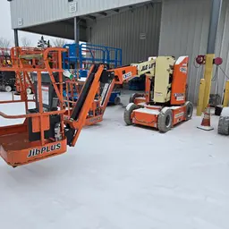 2017 JLG E300AJP Articulating Boom Lift