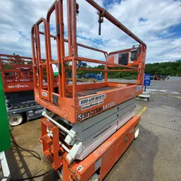 2018 Snorkel S4732E Scissor Lift