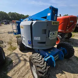 2018 Genie Z-34/22 IC Articulating Boom Lift
