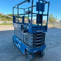2017 Genie GS-3232 Scissor Lift