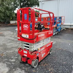 2017 MEC 1930SE Scissor Lift