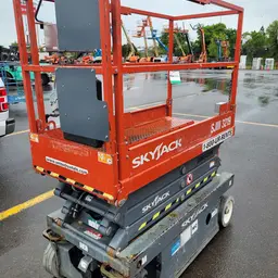 2017 Skyjack SJIII3219 Scissor Lift
