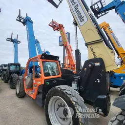 2018 JLG 742 Forklift