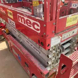 2019 MEC 1930SE Scissor Lift